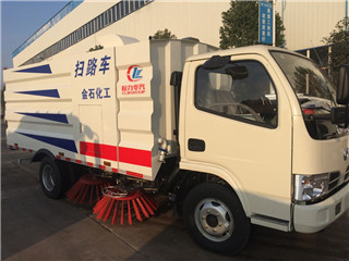 做扫路车，我们是认真的